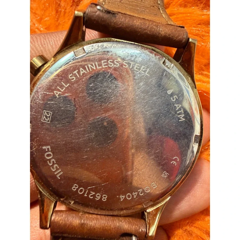 Fossil Neutra Chronograph Gold Tone Black Dial Brown Leather Watch BQ2404 Mens
